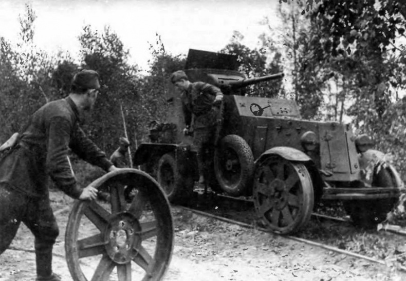 Бронетанковая техника Красной Армии, 1939–1945 Бронетанковая техника Красной Армии, 1939–1945