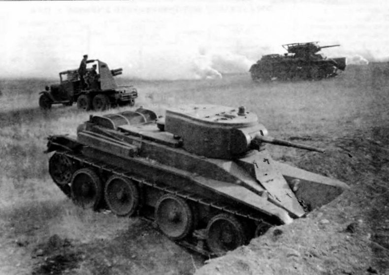 Бронетанковая техника Красной Армии, 1939–1945 Бронетанковая техника Красной Армии, 1939–1945