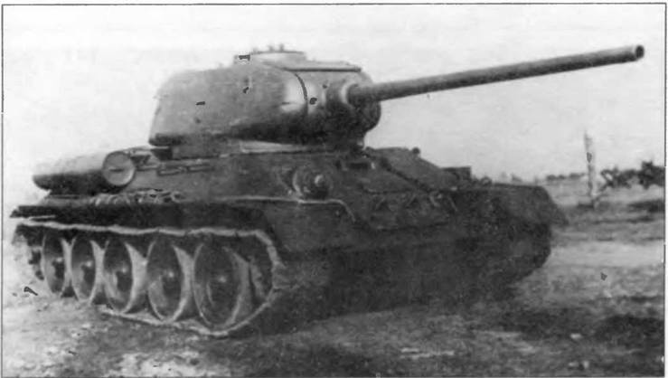 Бронетанковая техника Красной Армии, 1939–1945 Бронетанковая техника Красной Армии, 1939–1945