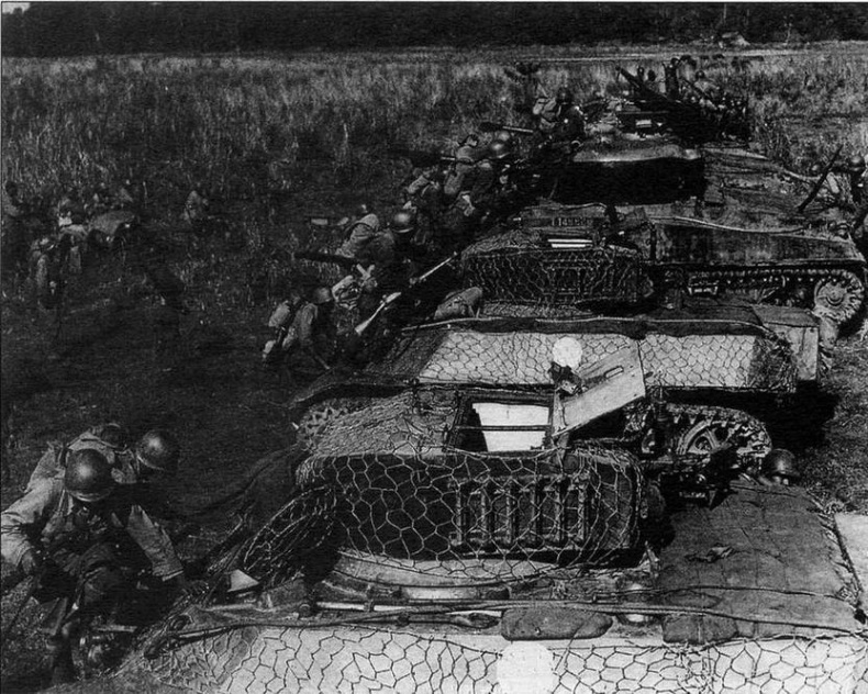 Легкий танк «Стюарт» Легкий танк «Стюарт»