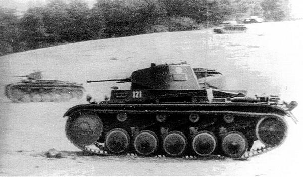 Лёгкий танк Panzer II Лёгкий танк Panzer II