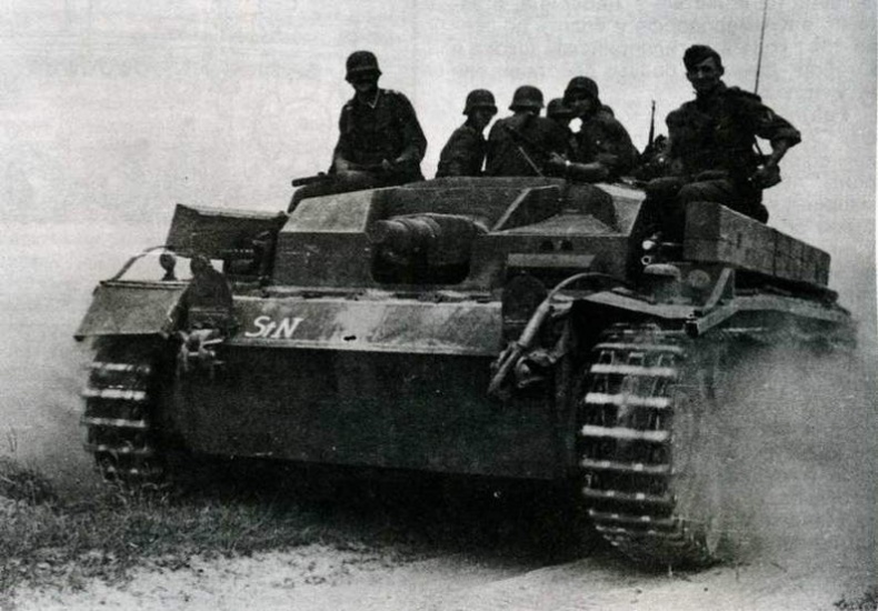 Штурмовое орудие Stug III Штурмовое орудие Stug III