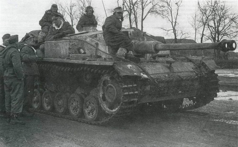 Штурмовое орудие Stug III Штурмовое орудие Stug III