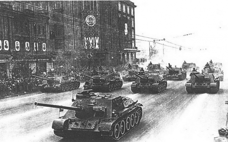 Самоходные установки на базе танка Т-34 Самоходные установки на базе танка Т-34