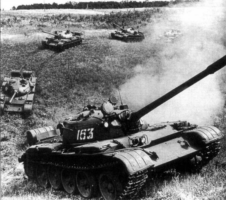 Средний танк Т-55 (объект 155) Средний танк Т-55 (объект 155)