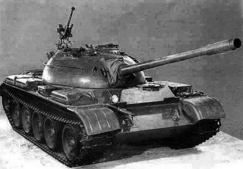 Средний танк Т-55 (объект 155) Средний танк Т-55 (объект 155)