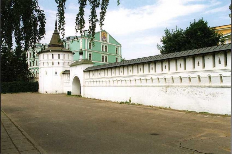 Московский Данилов монастырь Московский Данилов монастырь