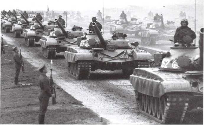Т-72. Уральская броня против НАТО Т-72. Уральская броня против НАТО