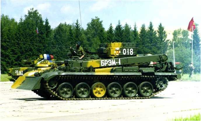 Т-72. Уральская броня против НАТО Т-72. Уральская броня против НАТО