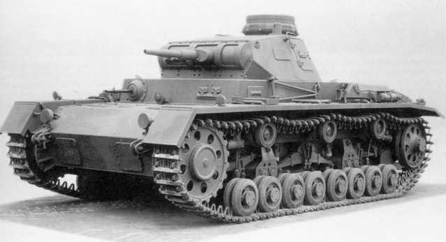 Panzer III: Стальной символ блицкрига Panzer III: Стальной символ блицкрига