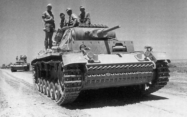 Panzer III: Стальной символ блицкрига Panzer III: Стальной символ блицкрига