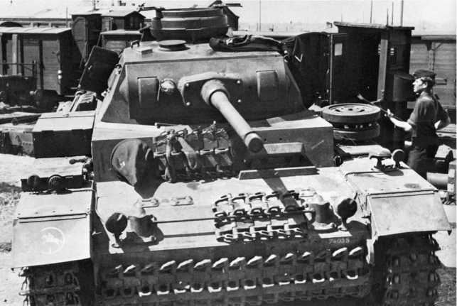 Panzer III: Стальной символ блицкрига Panzer III: Стальной символ блицкрига