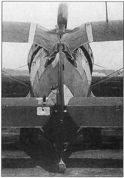 Истребитель И-153 «Чайка» Истребитель И-153 «Чайка»