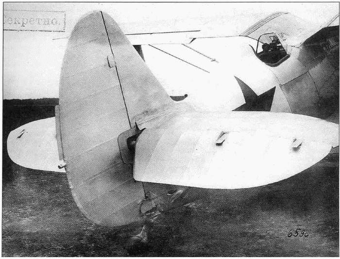 Истребитель И-153 «Чайка» Истребитель И-153 «Чайка»