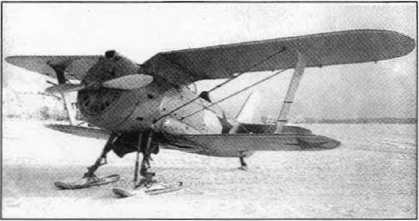 Истребитель И-153 «Чайка» Истребитель И-153 «Чайка»