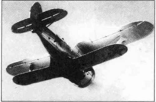 Истребитель И-153 «Чайка» Истребитель И-153 «Чайка»