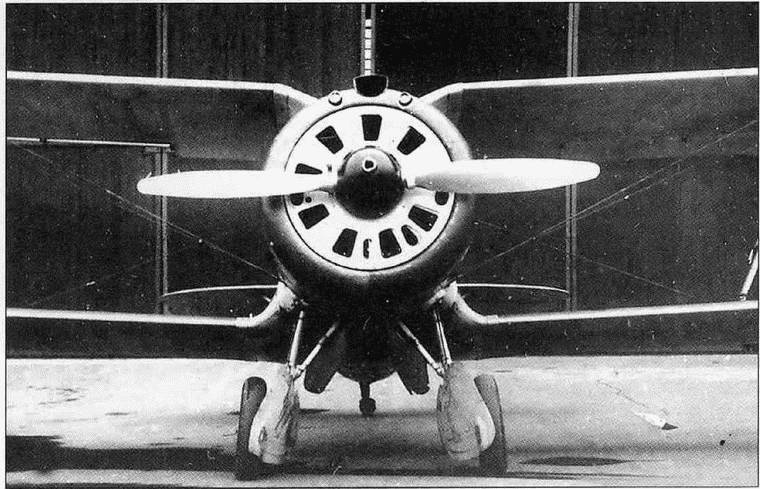 Истребитель И-153 «Чайка» Истребитель И-153 «Чайка»