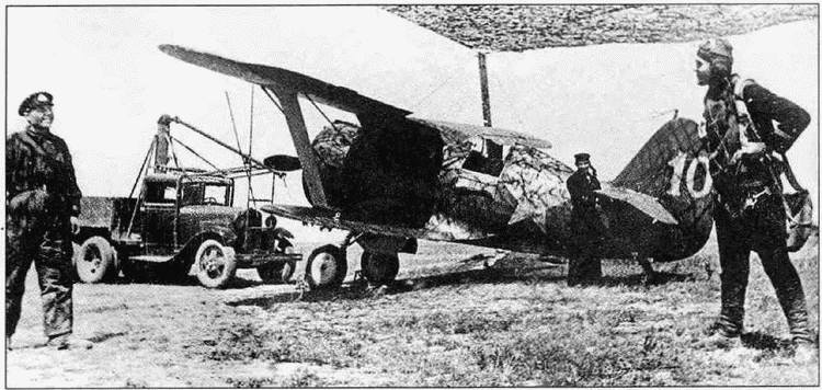 Истребитель И-153 «Чайка» Истребитель И-153 «Чайка»