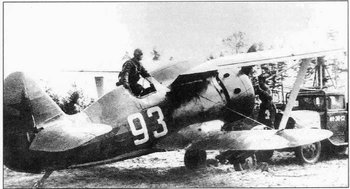 Истребитель И-153 «Чайка» Истребитель И-153 «Чайка»