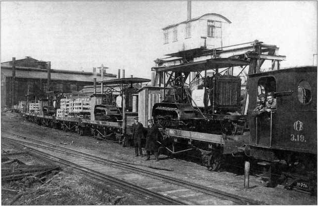 Артиллерийский тягач "Коминтерн". На службе у бога войны Артиллерийский тягач "Коминтерн". На службе у бога войны