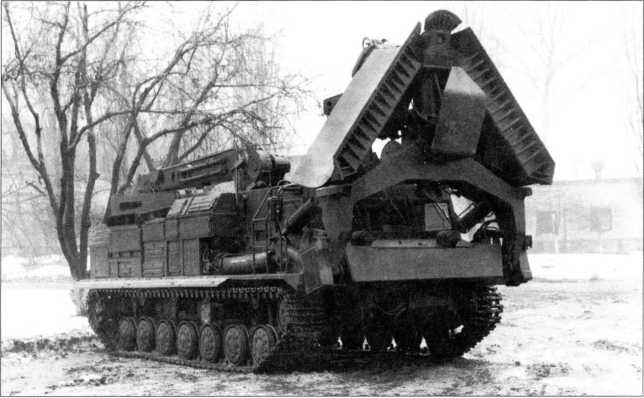 Артиллерийский тягач "Коминтерн". На службе у бога войны Артиллерийский тягач "Коминтерн". На службе у бога войны