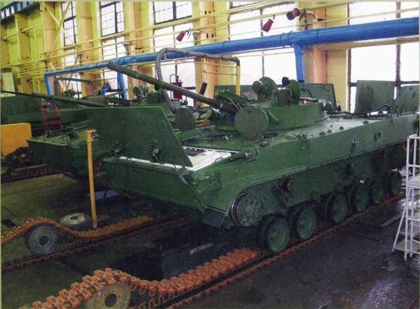 Боевые машины пехоты БМП-1, БМП-2 и БМП-3: «Братская могила пехоты» или супероружие Боевые машины пехоты БМП-1, БМП-2 и БМП-3: «Братская могила пехоты» или супероружие