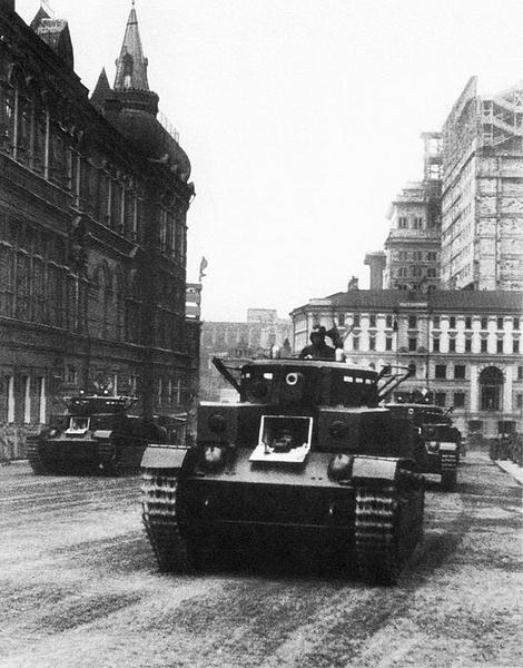 Средний танк Т-28. Трёхглавый монстр Сталина Средний танк Т-28. Трёхглавый монстр Сталина