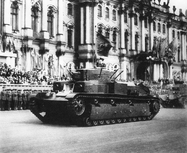 Средний танк Т-28. Трёхглавый монстр Сталина Средний танк Т-28. Трёхглавый монстр Сталина