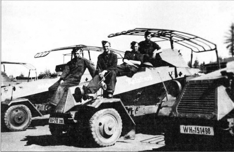 Полуторатонные грузовики Германии 1939—1945 гг. Полуторатонные грузовики Германии 1939—1945 гг.