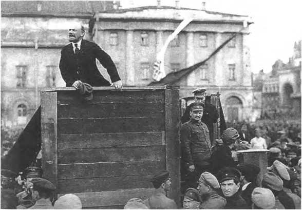 Русская армия между Троцким и Сталиным Русская армия между Троцким и Сталиным