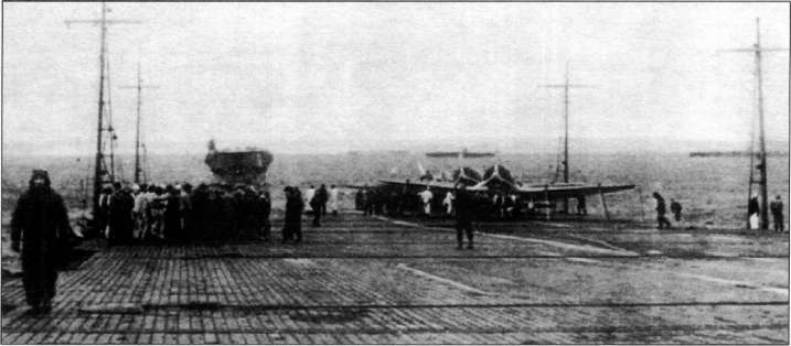 Авианосец AKAGI: от Пёрл-Харбора до Мидуэя Авианосец AKAGI: от Пёрл-Харбора до Мидуэя