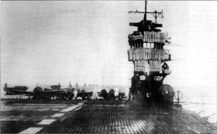 Авианосец AKAGI: от Пёрл-Харбора до Мидуэя Авианосец AKAGI: от Пёрл-Харбора до Мидуэя