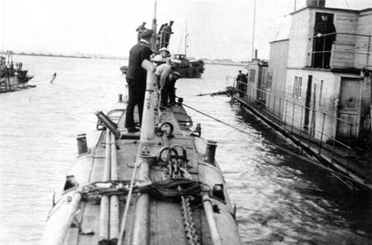 Подводные лодки типа “Барс” (1913-1942) Подводные лодки типа “Барс” (1913-1942)