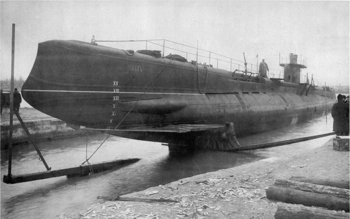 Подводные лодки типа “Барс” (1913-1942) Подводные лодки типа “Барс” (1913-1942)