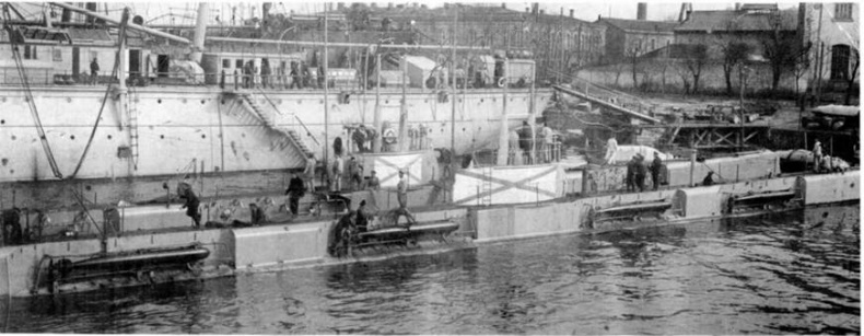 Подводные лодки типа “Барс” (1913-1942) Подводные лодки типа “Барс” (1913-1942)