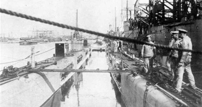 Подводные лодки типа “Барс” (1913-1942) Подводные лодки типа “Барс” (1913-1942)