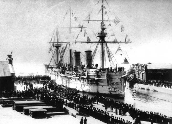 Полуброненосные фрегаты типа “Дмитрий Донской”. 1881-1905 гг. Полуброненосные фрегаты типа “Дмитрий Донской”. 1881-1905 гг.