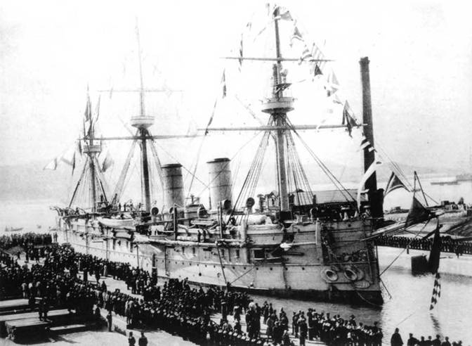 Полуброненосные фрегаты типа “Дмитрий Донской”. 1881-1905 гг. Полуброненосные фрегаты типа “Дмитрий Донской”. 1881-1905 гг.