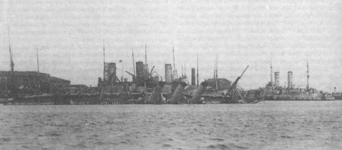 Полуброненосный фрегат “Память Азова” (1885-1925) Полуброненосный фрегат “Память Азова” (1885-1925)