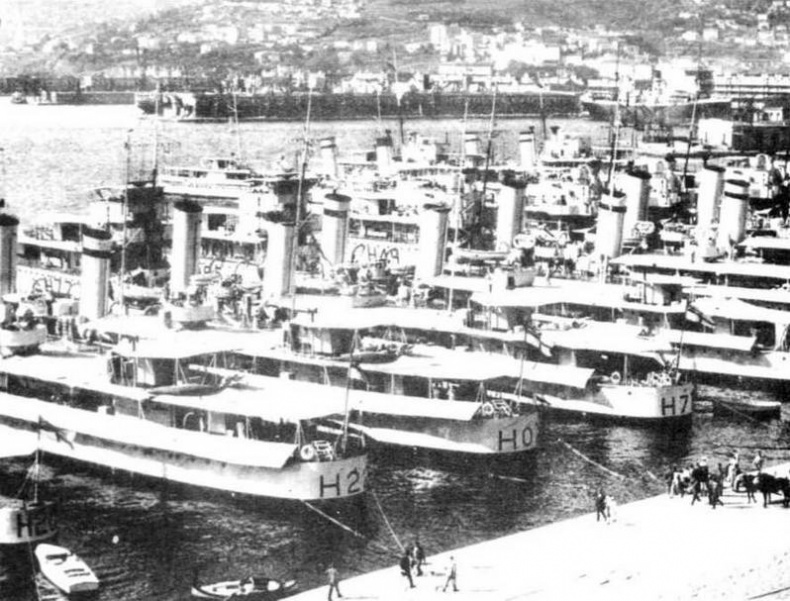 Эскадренные миноносцы Англии во второй мировой войне. Часть I (1925 -1945 гг.) Эскадренные миноносцы Англии во второй мировой войне. Часть I (1925 -1945 гг.)