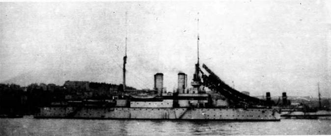 Эскадренный броненосец “Ростислав”. (1893-1920 гг.) Эскадренный броненосец “Ростислав”. (1893-1920 гг.)