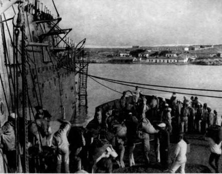 Эскадренный броненосец “Ростислав”. (1893-1920 гг.) Эскадренный броненосец “Ростислав”. (1893-1920 гг.)