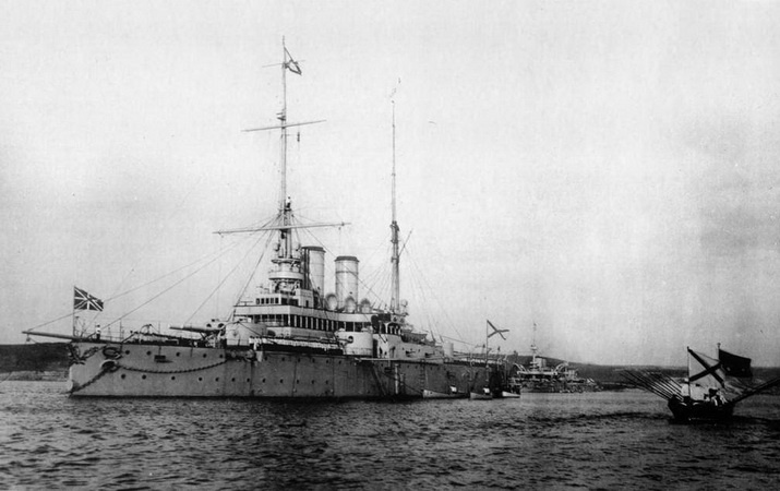 Эскадренный броненосец “Ростислав”. (1893-1920 гг.) Эскадренный броненосец “Ростислав”. (1893-1920 гг.)