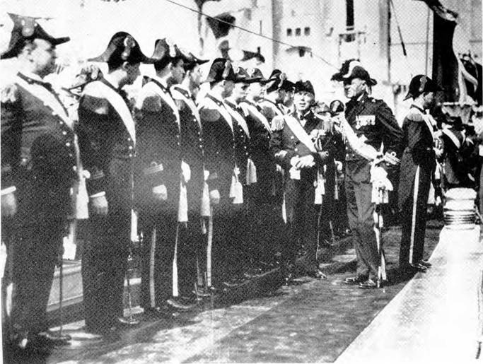 Легкие крейсера Италии. Часть I. 1932-1945 гг. Крейсера типа “Бартоломео Коллеони” и “Луиджи Кадорна” Легкие крейсера Италии. Часть I. 1932-1945 гг. Крейсера типа “Бартоломео Коллеони” и “Луиджи Кадорна”