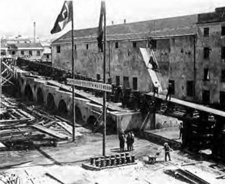 Легкие крейсера Италии. Часть I. 1932-1945 гг. Крейсера типа “Бартоломео Коллеони” и “Луиджи Кадорна” Легкие крейсера Италии. Часть I. 1932-1945 гг. Крейсера типа “Бартоломео Коллеони” и “Луиджи Кадорна”