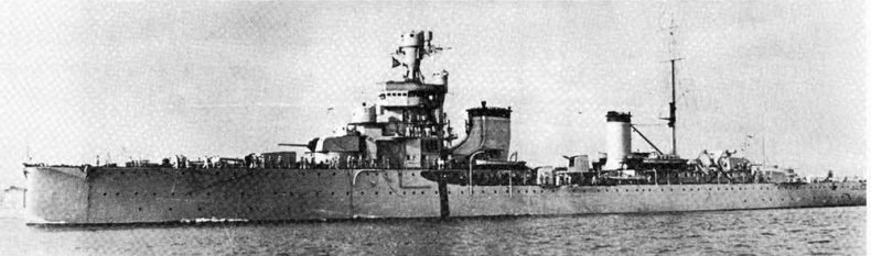 Легкие крейсера Италии. Часть I. 1932-1945 гг. Крейсера типа “Бартоломео Коллеони” и “Луиджи Кадорна” Легкие крейсера Италии. Часть I. 1932-1945 гг. Крейсера типа “Бартоломео Коллеони” и “Луиджи Кадорна”