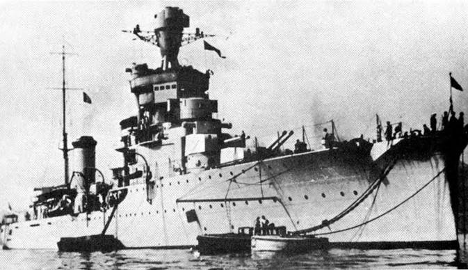 Легкие крейсера Италии. Часть I. 1932-1945 гг. Крейсера типа “Бартоломео Коллеони” и “Луиджи Кадорна” Легкие крейсера Италии. Часть I. 1932-1945 гг. Крейсера типа “Бартоломео Коллеони” и “Луиджи Кадорна”