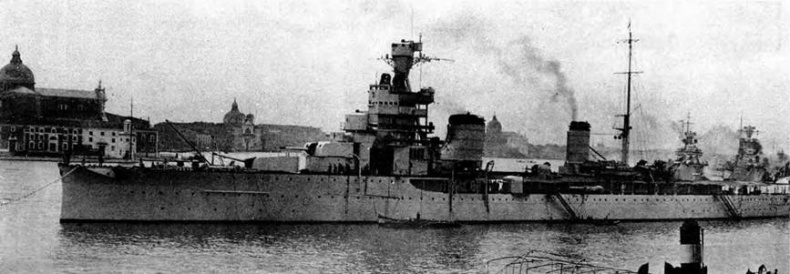 Легкие крейсера Италии. Часть I. 1932-1945 гг. Крейсера типа “Бартоломео Коллеони” и “Луиджи Кадорна” Легкие крейсера Италии. Часть I. 1932-1945 гг. Крейсера типа “Бартоломео Коллеони” и “Луиджи Кадорна”