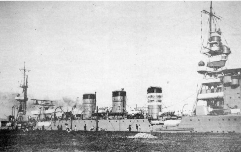 Легкие крейсера Японии. 1917-1945 гг. Легкие крейсера Японии. 1917-1945 гг.