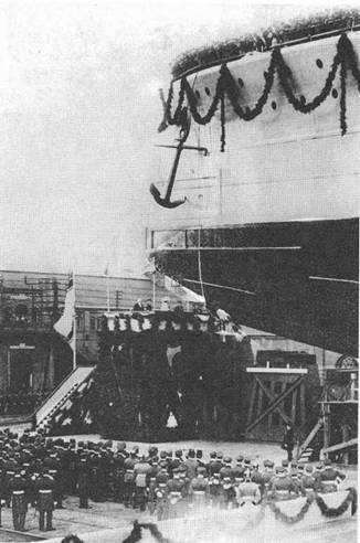 Линейные корабли “Гельголанд”, “Остфрисланд”, "Ольденбург" и "Тюринген" . 1907-1921 гг. Линейные корабли “Гельголанд”, “Остфрисланд”, "Ольденбург" и "Тюринген" . 1907-1921 гг.